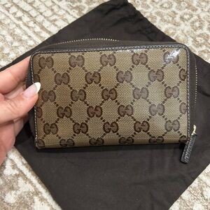 Gucci Beige and Brown GG Zip Wallet
